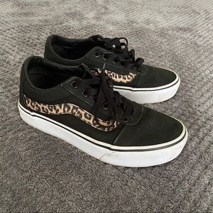 Platform Leopard Vans - W8